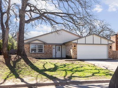 5804 Trail Crest Dr, Arlington, TX, 76017