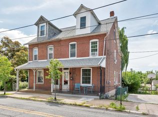 324 Emmett St, Phoenixville, PA 19460