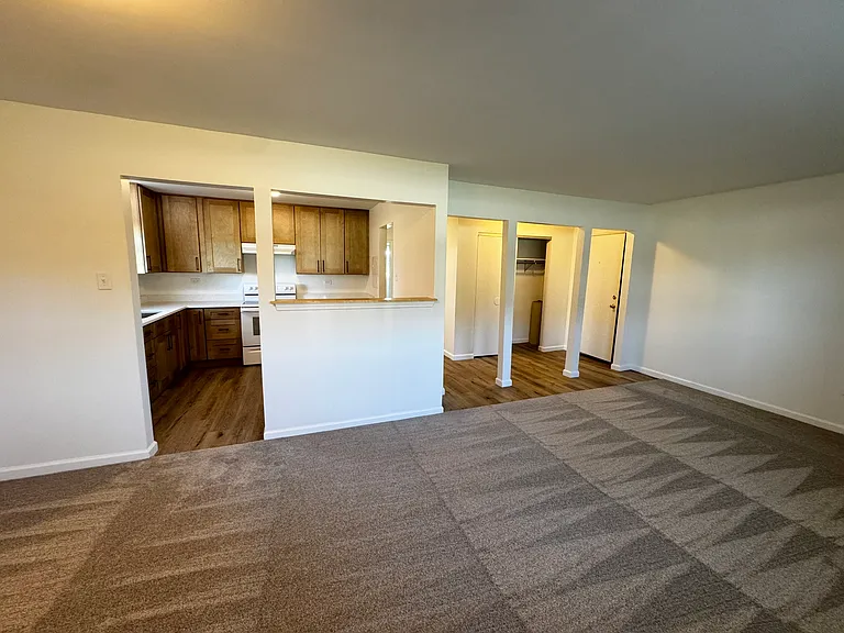 836 Gettysburg Dr #1 — Photo 8