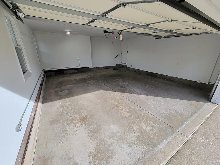 918 Ashmun Ave — Photo 13