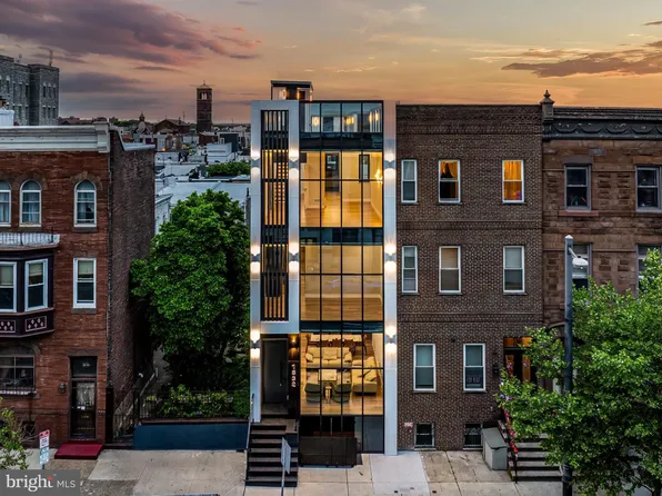 1832 S Broad St, Philadelphia, PA 19145
