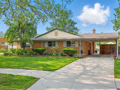 32045 Saint Annes Dr, Warren, MI, 48092