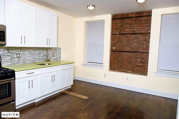 Rented by Native Real Estate LLC | media 8