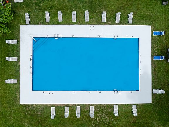Newport / Robert Treat Pool