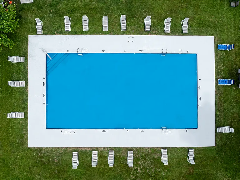Newport / Robert Treat Pool
