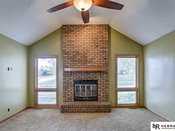 3rd image of 15435 Stoney Brook Blvd