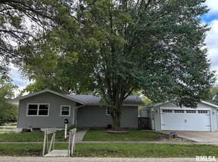 506 S Timber St, Knoxville, IL 61448