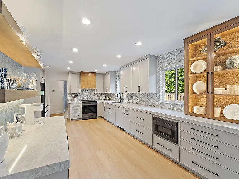 4300 Washington Rd — Photo 8