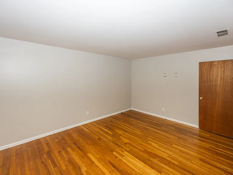 628 Ash Dr — Photo 12