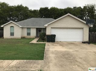 125 Lady Bug Ln, Maxwell, TX 78656