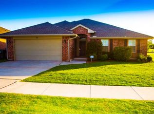 512 Dena Dr, Norman, OK 73071
