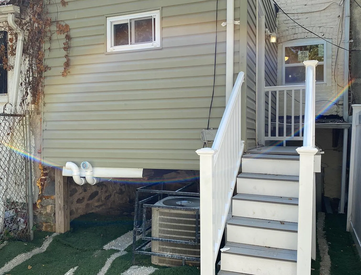 1 bed, 1200 sqft, $750 — Photo 2