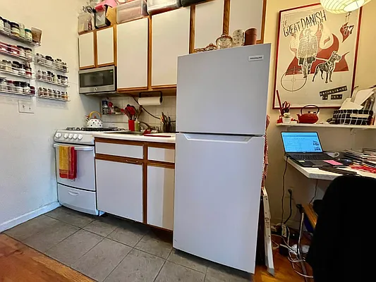 Rented by J Misrahi Realty Corp | media 9