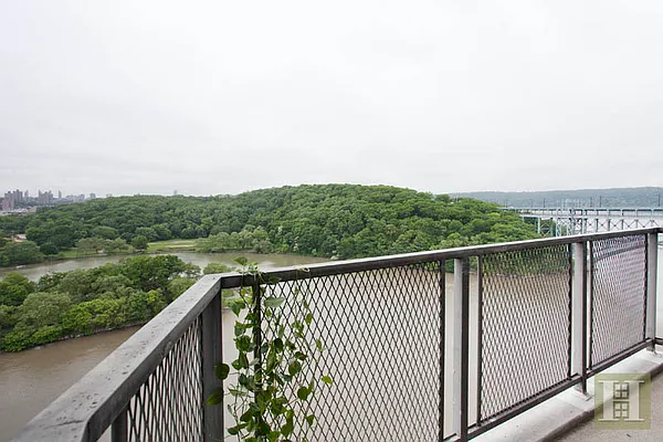 Sold by Halstead Real Estate | media 10