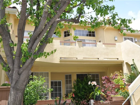 61 Alicante Aisle #65, Irvine, CA 92614