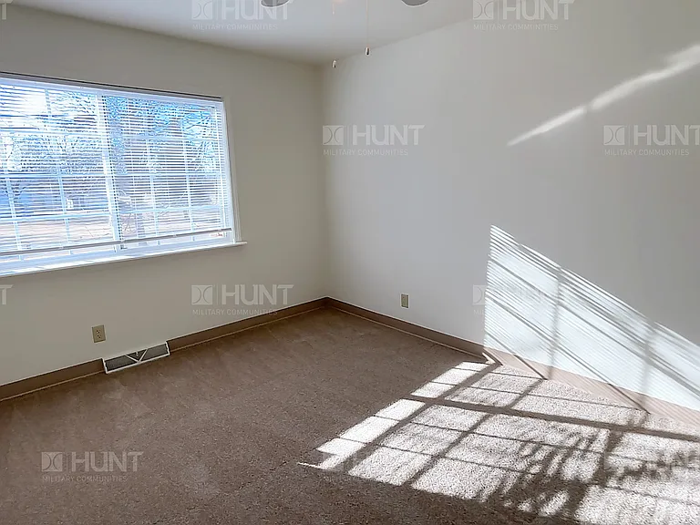 2166A S Admiral Dr — Photo 6
