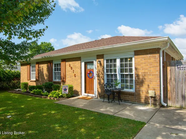 8016 Grenelle Dr, Louisville, KY 40228