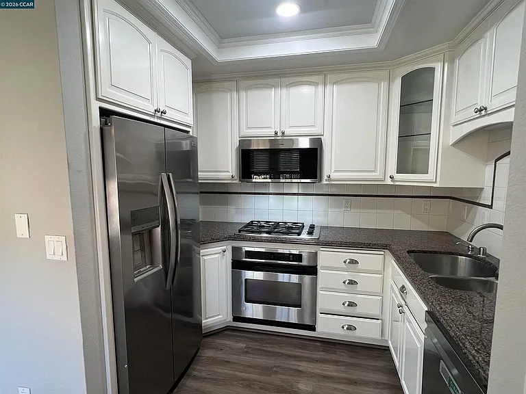 85 Tahoe Ct #201 — Photo 5