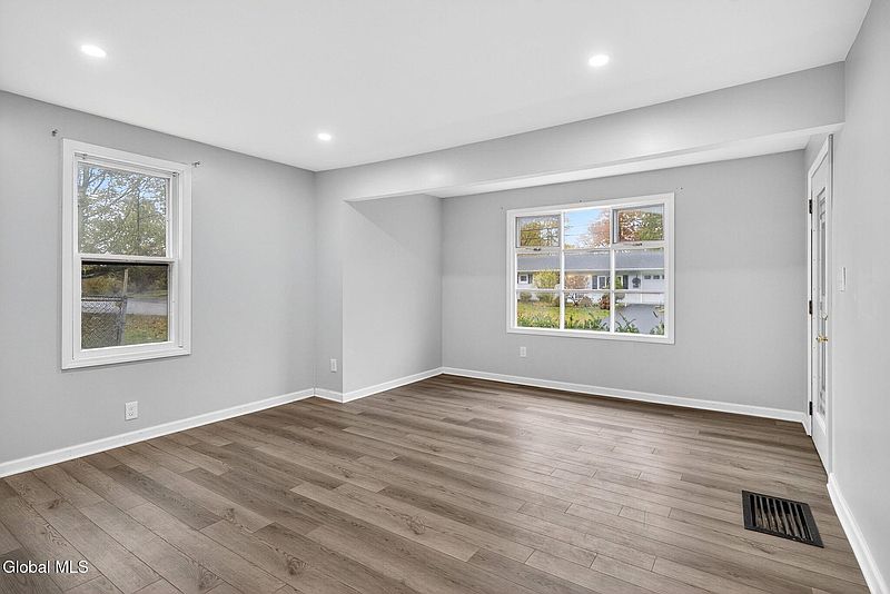 2nd image of 2409 Edgewood Avenue