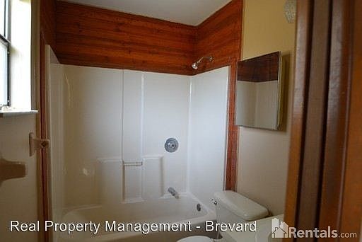 2nd image of 1224 Logan Ave NW