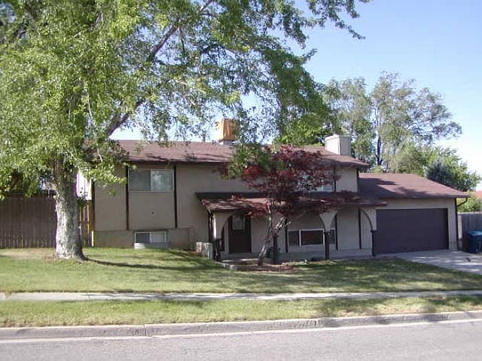 1st image of 1096 E Bell Canyon Dr