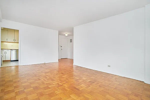 Rented by Living New York | media 2