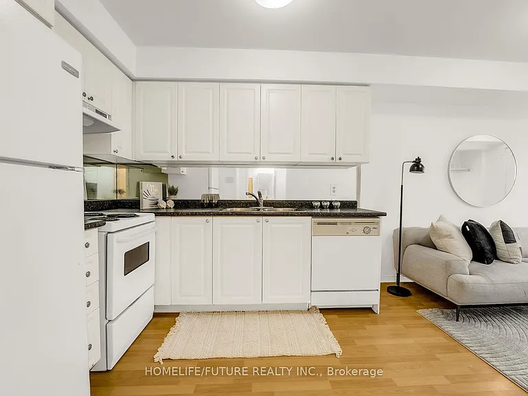 4975 Southampton Dr #276 — Photo 8