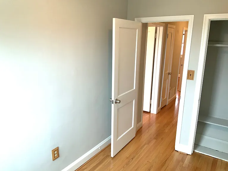 2125 Hawthorne Rd — Photo 16