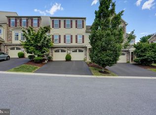 1917 Roxbury Ct, Mechanicsburg, PA 17055
