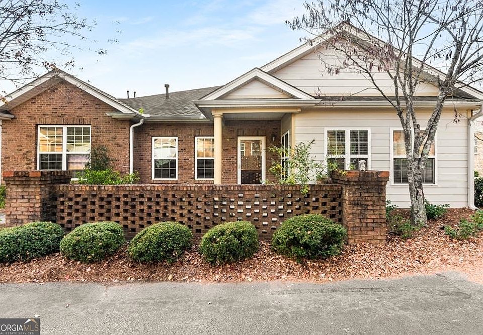 1st image of 113 Villa Park Cir