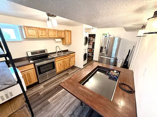Floor plan B