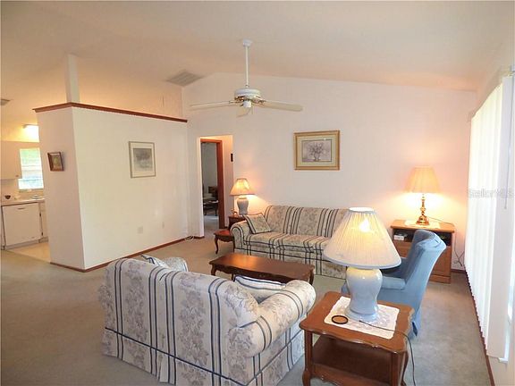 4th image of 4137 N Biscayne Dr