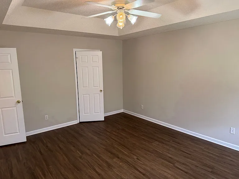 302 Windridge Dr — Photo 15