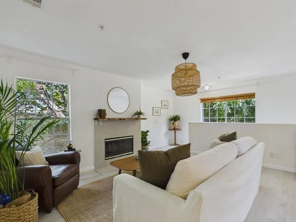607 W Duarte Rd Unit D, Monrovia, CA 91016