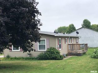 222 E Maple St, Elmwood, IL 61529