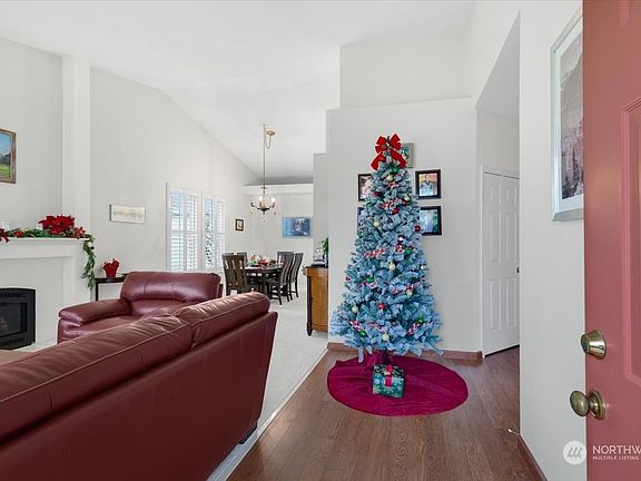 3rd image of 7505 144th Avenue Ct E