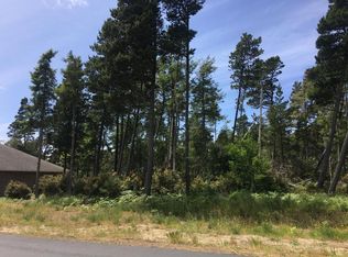 10185 Pine Ridge Dr, Manzanita, OR 97130