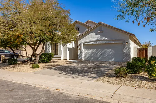 2611 S Ponderosa Dr Photo 1