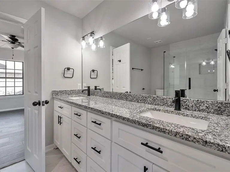 7312 Main St — Photo 19