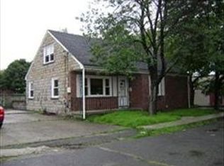 216 Adams St, Newton, MA 02458