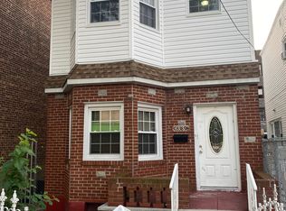 10338 98th St, Ozone Park, NY 11417