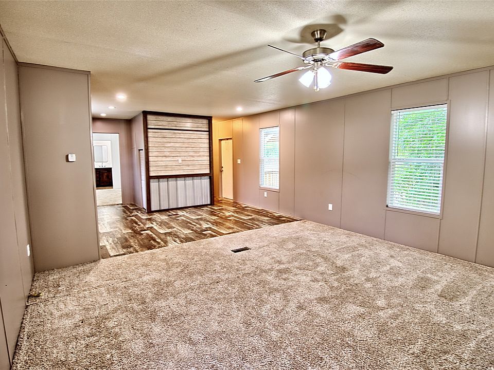 1st image of 504 Fannin St