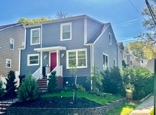 740 Bruce St, Ridgefield, NJ 07657