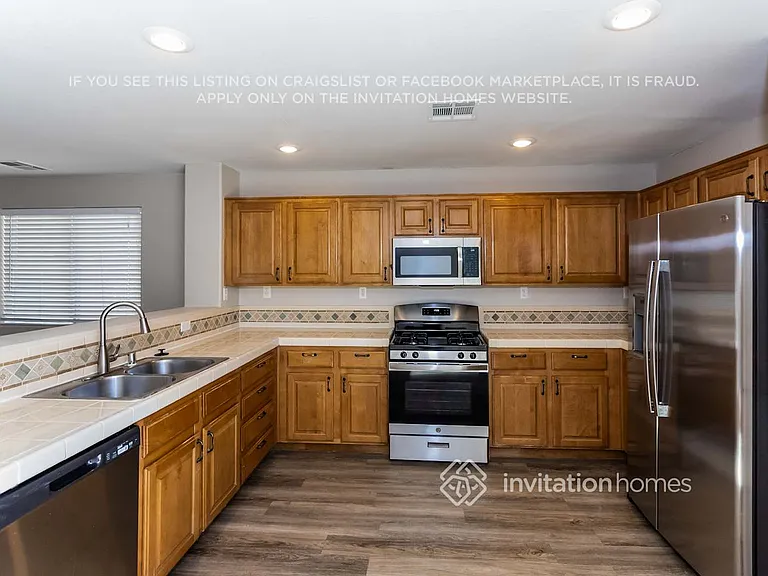 9048 Starling Wing Pl — Photo 8