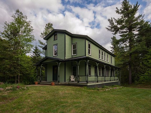 3rd image of 299 Blue Spruce Dr