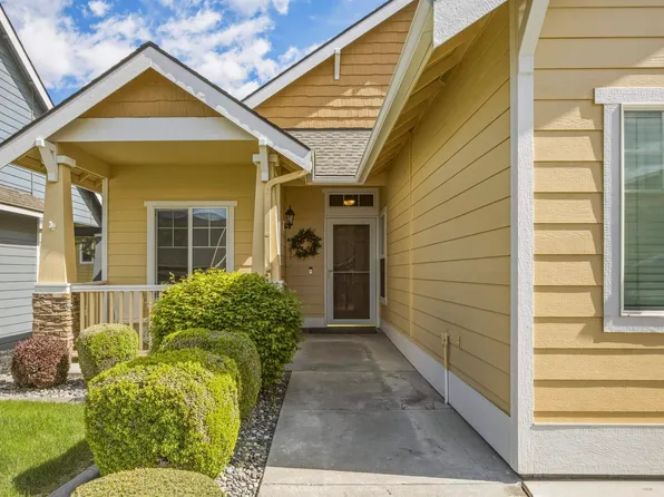 7912 W 21st Ave, Kennewick, WA 99338