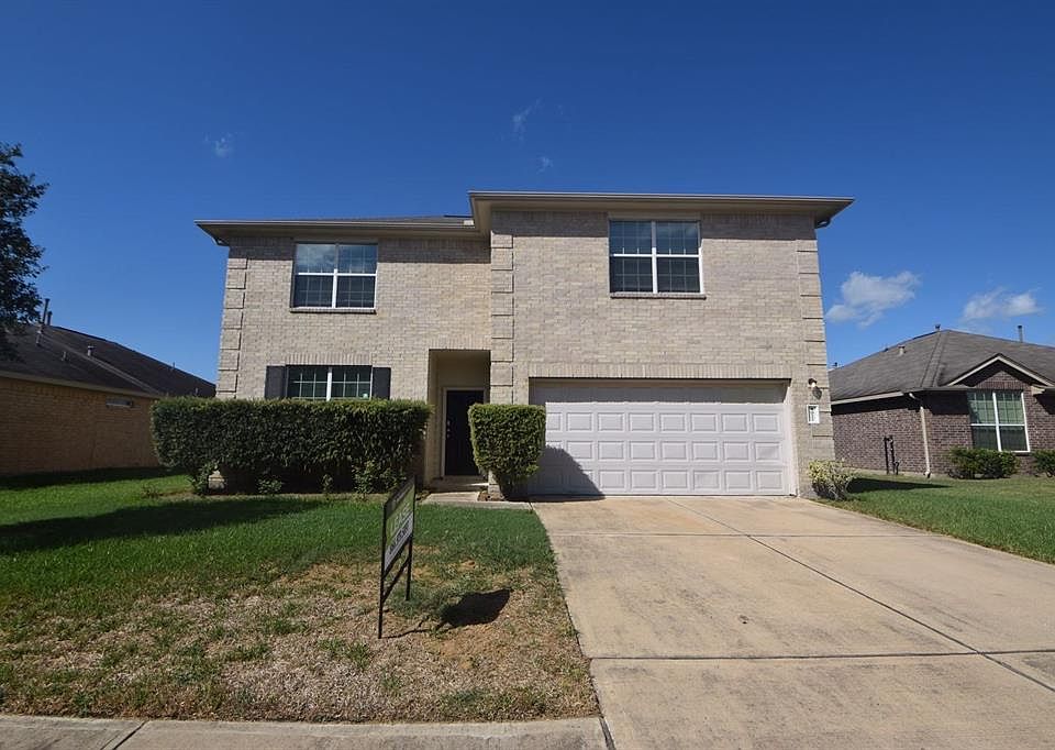 1st image of 4022 Hawthorn Arbor Ct