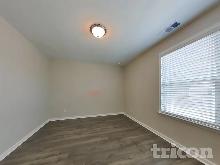 313 Knowles Pl — Photo 15