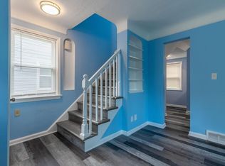 1098 Winston Rd, South Euclid, OH 44121