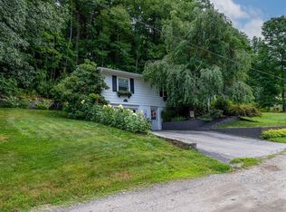 40-40R Drexel St, Worcester, MA 01602